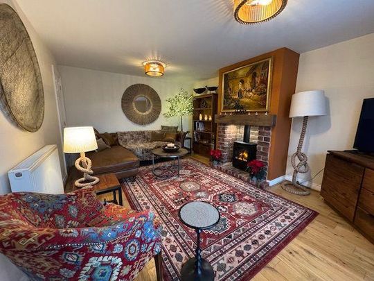 2 bedroom barn conversion to rent - Photo 1