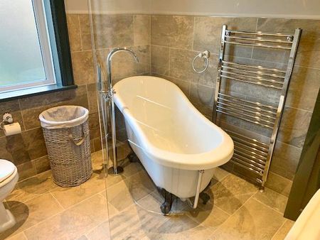 2 bedroom maisonette to rent - Photo 4