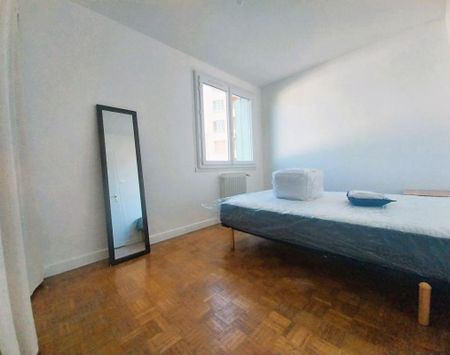 Location Appartement 3 pièces 56m² BOURGOIN JALLIEU 38300 - Photo 5