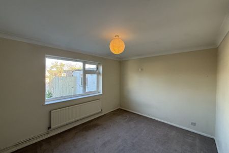 Cornfield Avenue - Photo 4