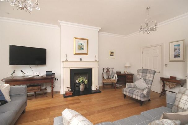 2 bedroom house to rent - Photo 1