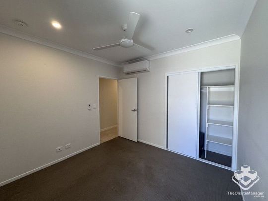 wo-Storey One-Bedroom Apartment for Rent in Springfield Lakes - Photo 1