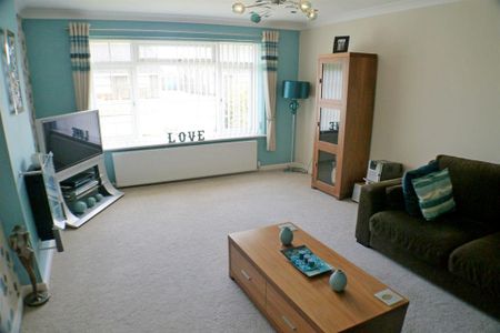 2 bedroom bungalow to rent - Photo 5