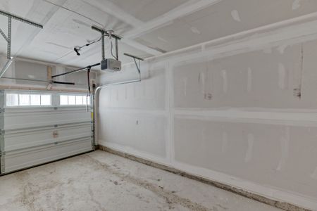 For Lease - 121 SAPPHIRE Way, Thorold, Ontario - Photo 4