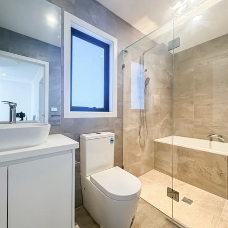 Perfect for Families and Professionals! - Photo 2