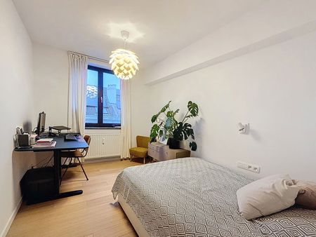 Appartement te huur in Saint-Gilles - Foto 3