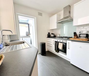 2 bedroom terraced house to rent - Photo 6