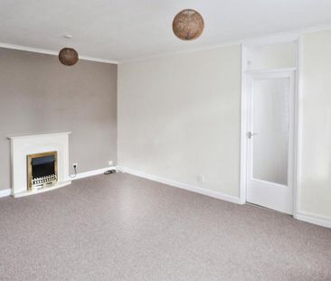 2 bedroom maisonette to rent - Photo 6
