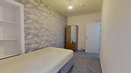 3 bedroom flat to rent - Photo 3