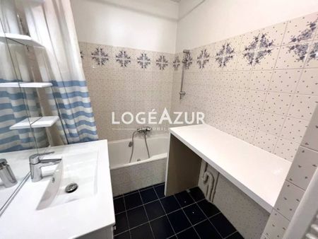 Location AppartementAntibes - Photo 3