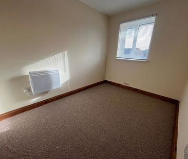 Oaktree Crescent - Photo 6