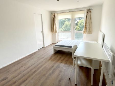 Studio Flat, Alpha House, RG1 - Photo 3