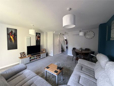 3 bedroom house to rent Prospect Road, SO19 - Photo 3