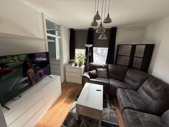 Peach Street, Wokingham, RG40 - Photo 1