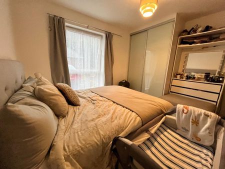 2 bedroom ground floor flat to rent - Photo 3