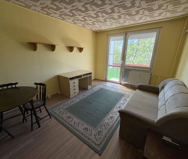 Kiadó jó állapotú panel lakás - Nyíregyháza - Photo 5