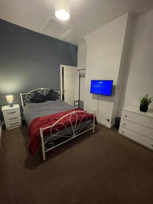 1 bedroom property to rent - Photo 1