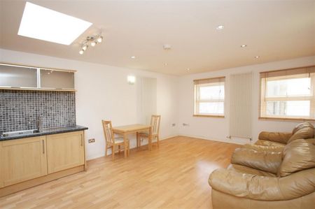 Globe Road, Bethnal Green, London E2 - Photo 2