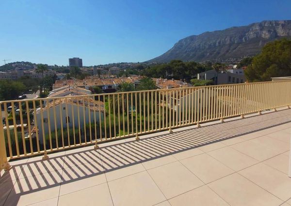 For rent long term NEW and MODERN apartment with 2 bedrooms in Denia