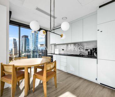 Nowoczesny apartament z widokiem na Wolę! | TOP - Photo 1