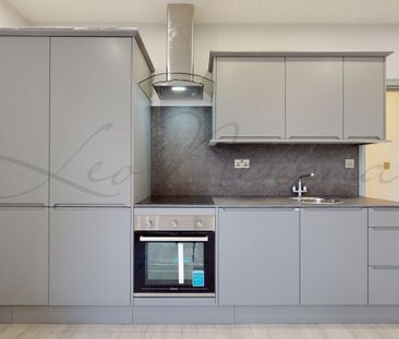 Coronation Road, Basingstoke, RG21 - Photo 4