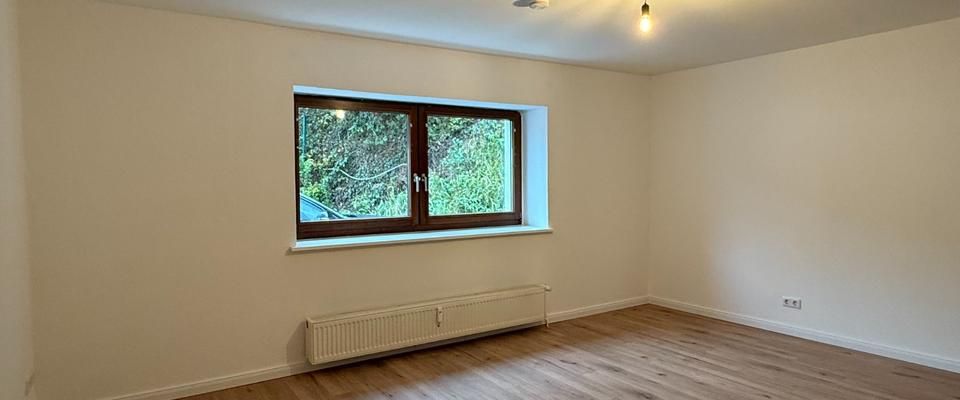 58762 Evingsen - Ruhige 2-Zi. Wohnung mit Stellplatz/ Terrasse - Photo 1