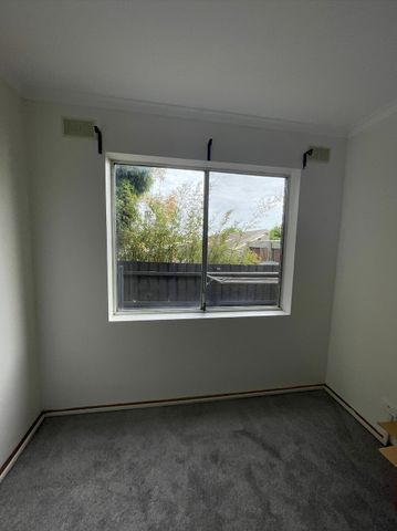 Cheltenham - Photo 5