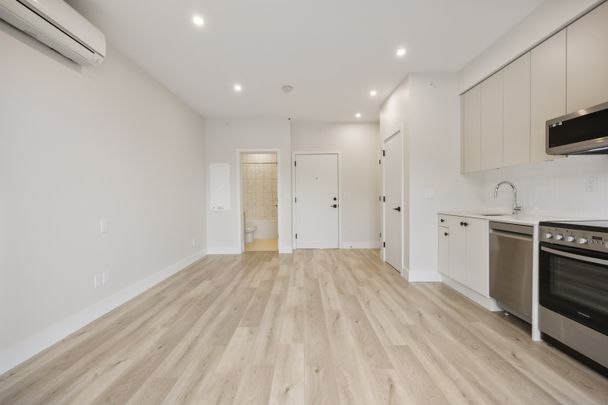 YORK 3 - 304C - YR304C - Photo 1