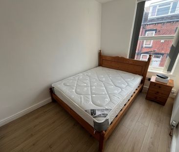 Kelsall Terrace, Leeds - Photo 2