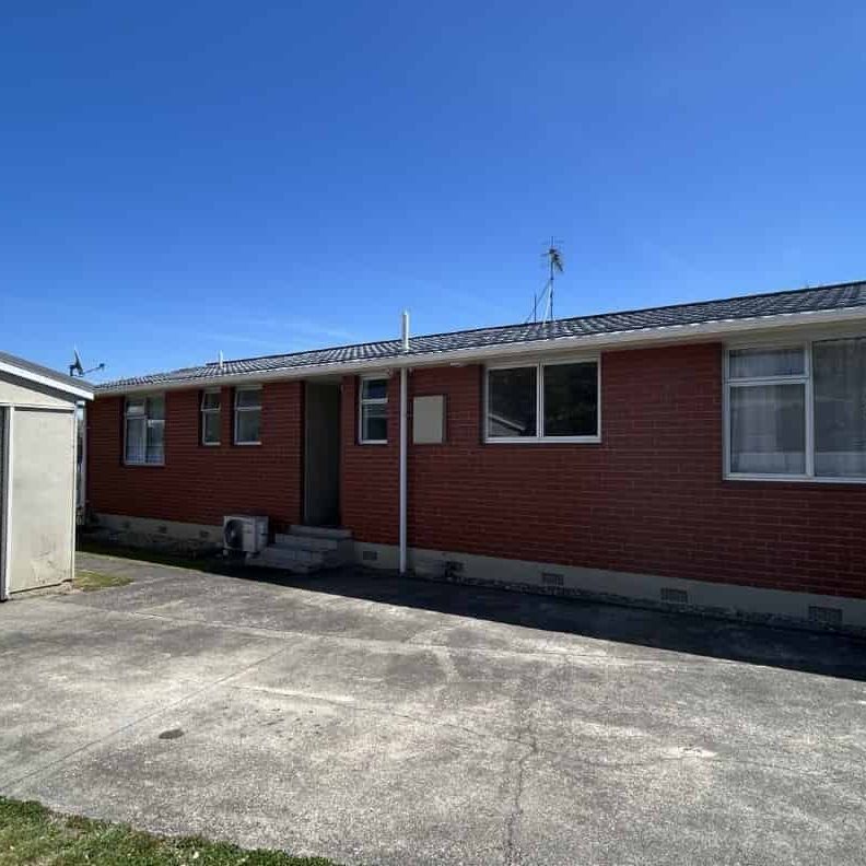 Stoke Stunner - Photo 1