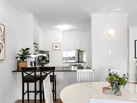 55, Bulimba Street, QLD - Photo 4