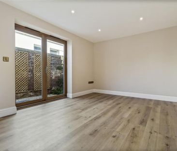 2 bedroom house to rent - Photo 3