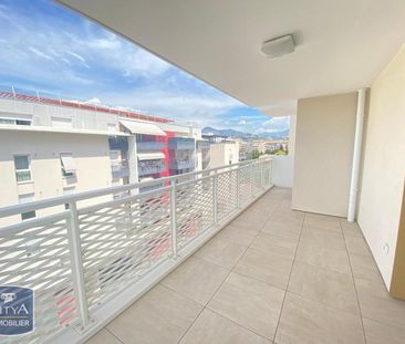Location Appartement 3 pièces 60m² NICE 06300 - Photo 4