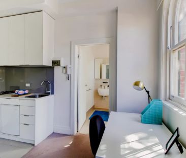 Standard Studio - Photo 2