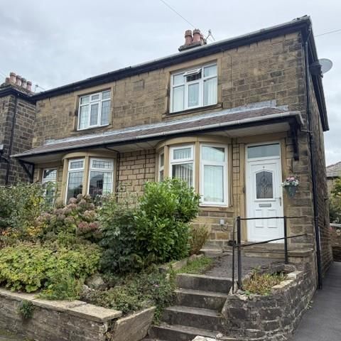 2 bedroom semi-detached house to rent - Photo 2