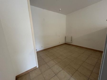 Location Appartement 1 pièce 33m² AGEN 47000 - Photo 5
