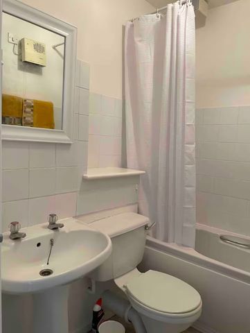 1 Bed Flat, Woodvale Way, NW11 - Photo 4