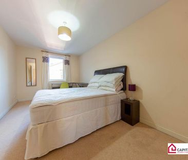 2 bedroom flat to rent - Photo 5