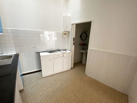 Location Appartement 1 pièce 35m² BORDEAUX 33000 - Photo 2