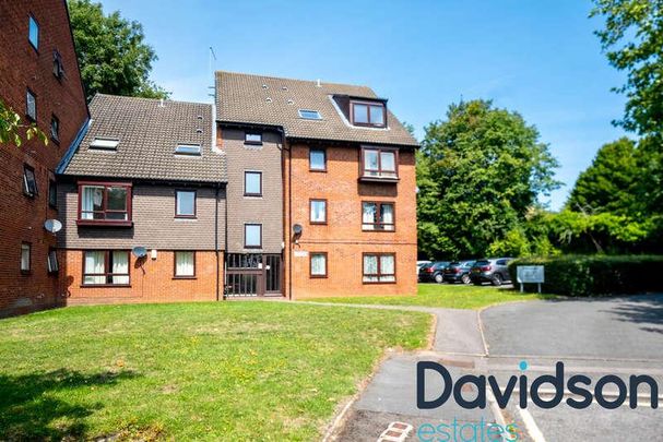 Griffin Gardens, Harborne, B17 - Photo 1