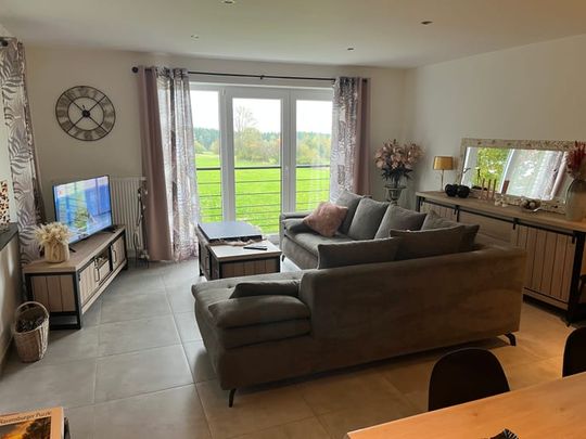 Appartement te huur - Photo 1