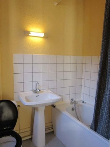 Location Appartement 2 pièces 37m² BESANCON 25000 - Photo 4