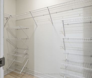 21 Burkebrook Place #331 - Photo 3