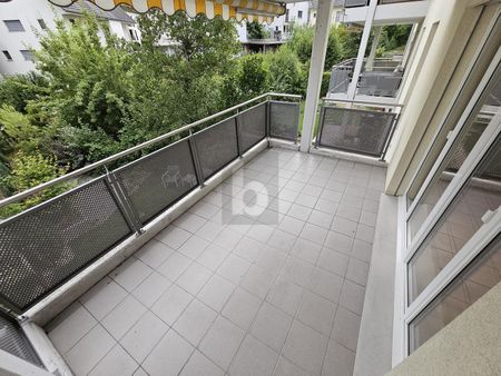 LICHTDURCHFLUTET, GROSSZÜGIG & ZENTRAL - Photo 4