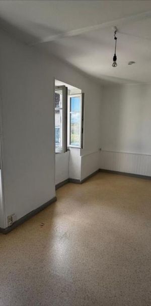 DOLE (39100) A LOUER T2 - Photo 1