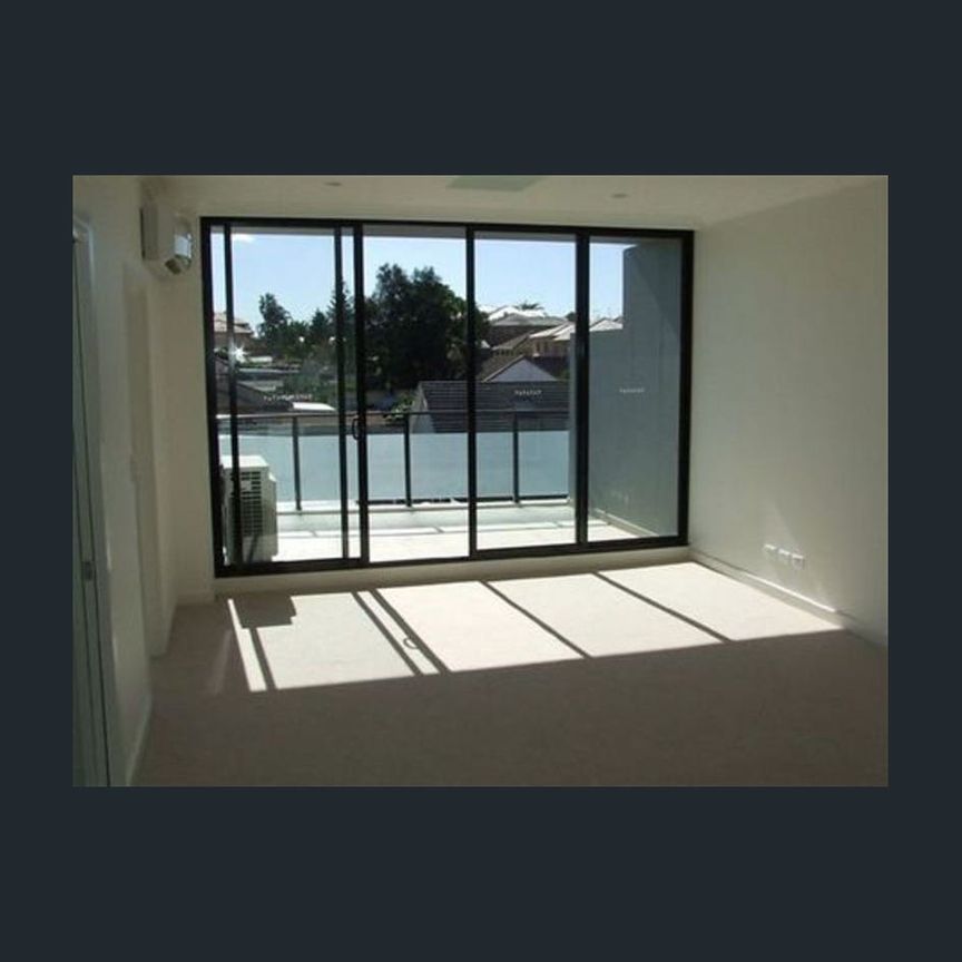 Convenient Low Maintenance Living - Photo 1