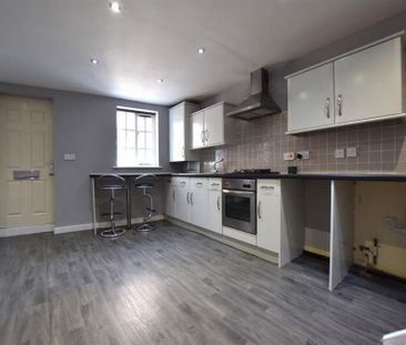 2 Bedroom Terraced To Let - Photo 4