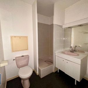 Location Appartement 1 pièce 20m² ST BENOIT 86280 - Photo 2