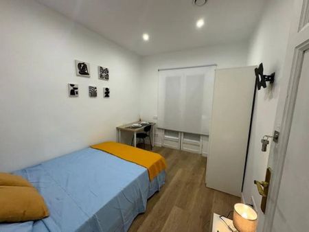 Avenida del Doctor Federico Rubio y Galí, Madrid, Community of Madrid 28039 - Photo 2