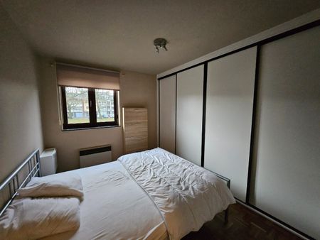 Instapklaar 1-slpk appartement nabij centrum Hasselt - Foto 3